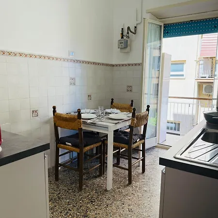 Metro A Battistini - Ramat House